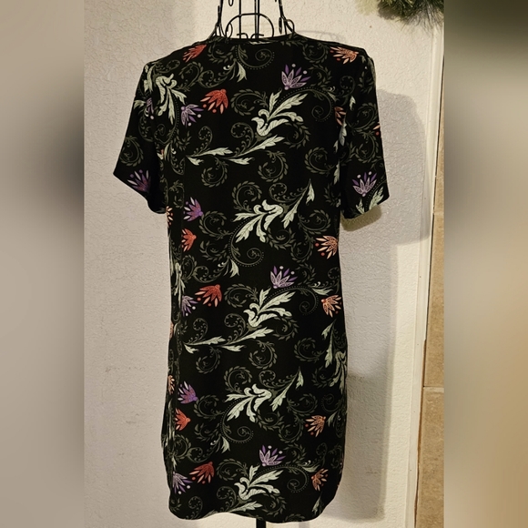 LuLaRoe High-Low Top - Picture 2 of 4